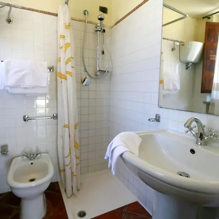 One Bedroom With Shared Pool Garden&wifi At